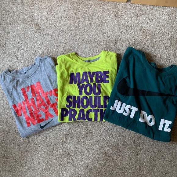 Nike Other - Bundle of boys T-shirts sz S,M,L
